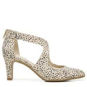 Life Stride Cheetah Print High Heels - Size 8.5